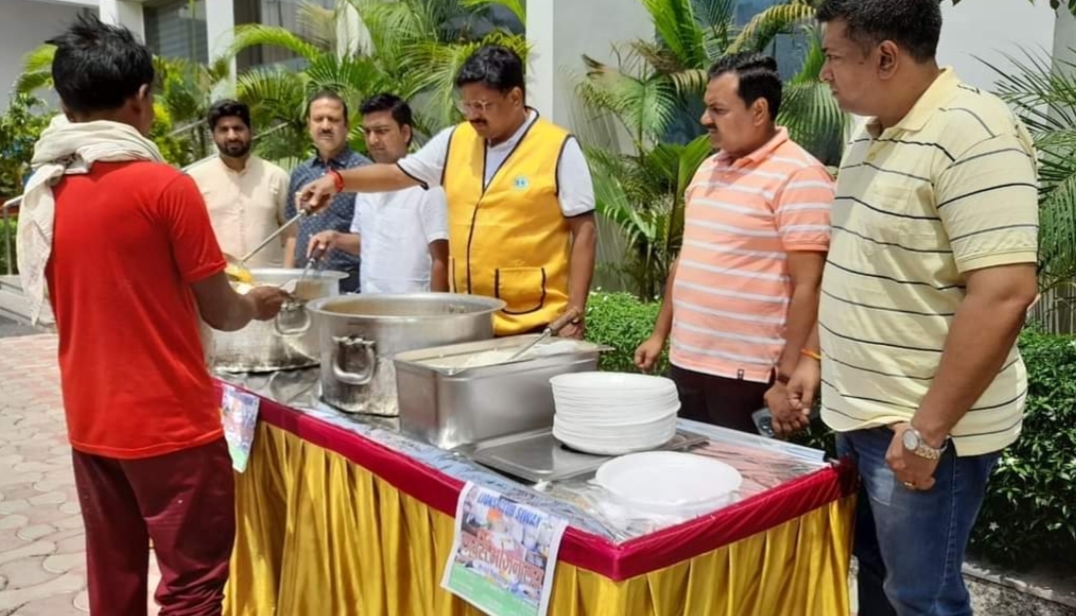 Lions club food hungar program